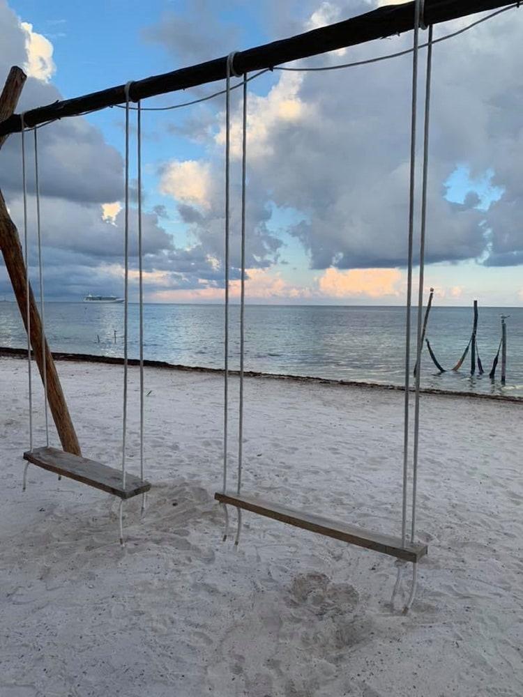 Hotel Arenas Mahahual Eksteriør billede