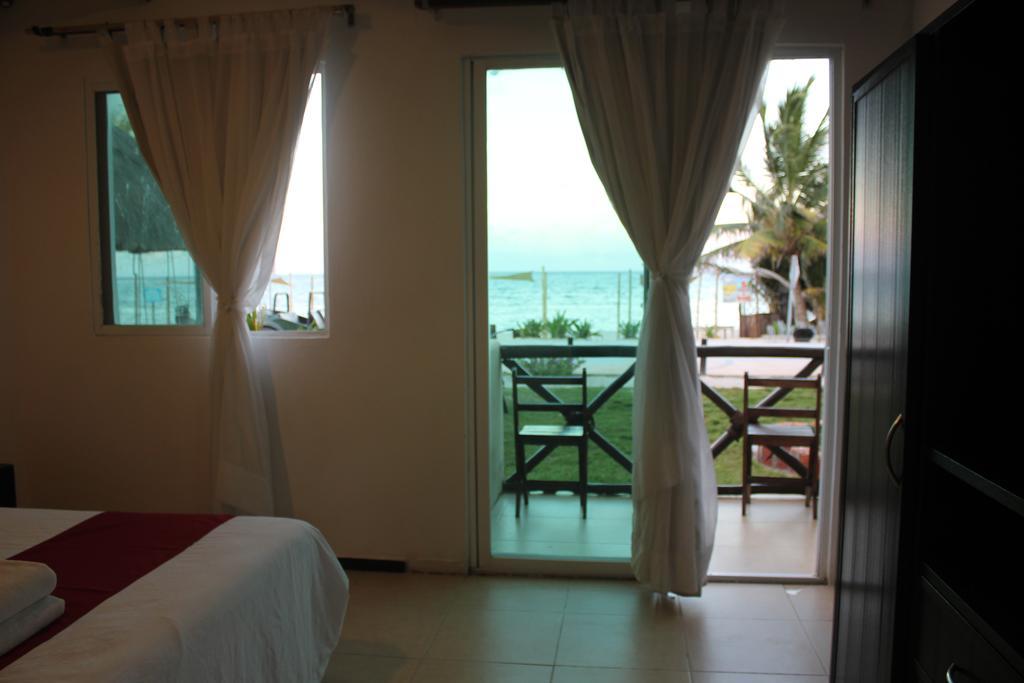 Hotel Arenas Mahahual Eksteriør billede